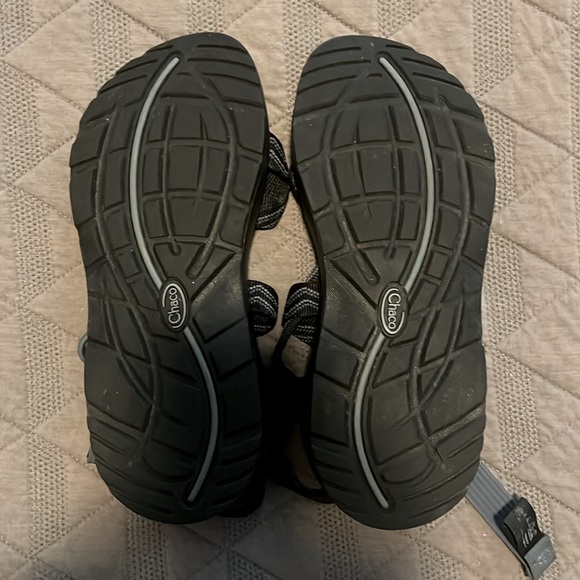 Women’s Chaco Z2 Classic- Fleet Navy size 7 - Picture 2 of 4